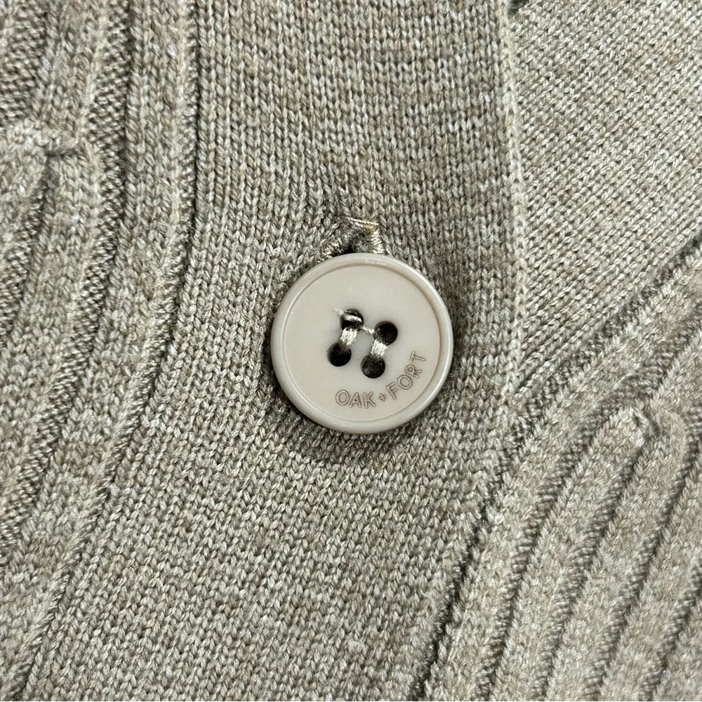 OAK + FORT Lead Gray Puffy Shoulder Cardigan in Women’s Size Small - Picture 4 of 6